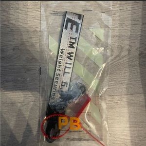 Off white keychain